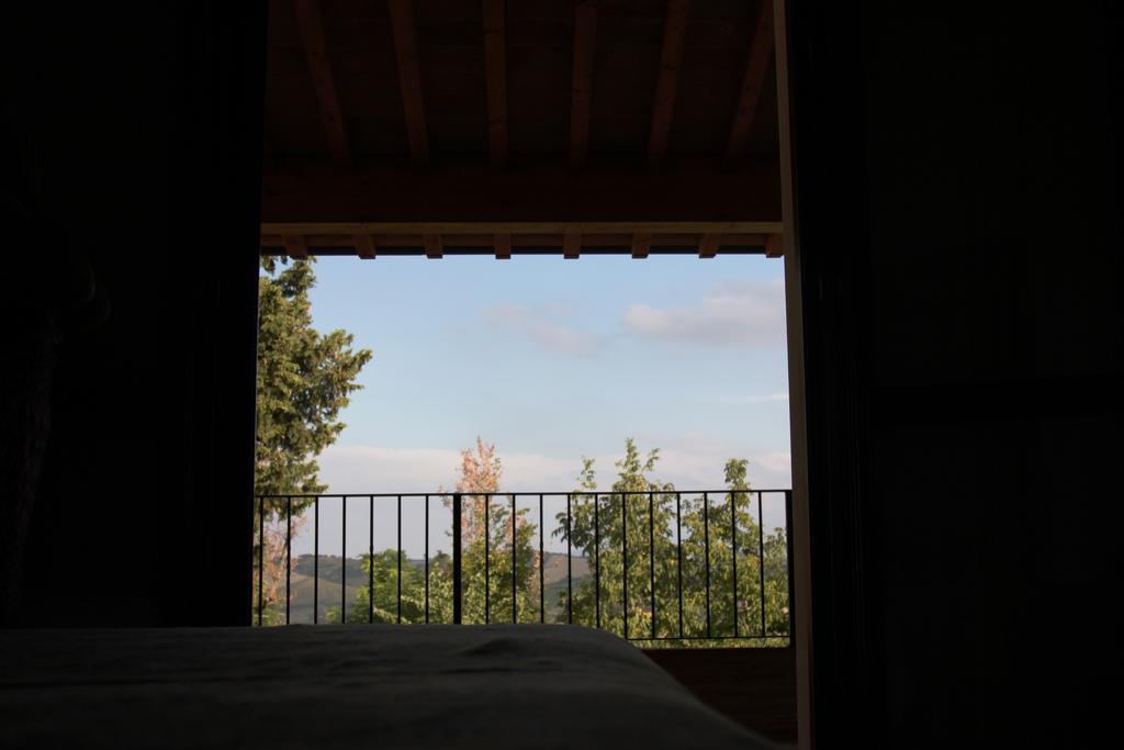 Il Ghiandolino Villa Imola Camera foto